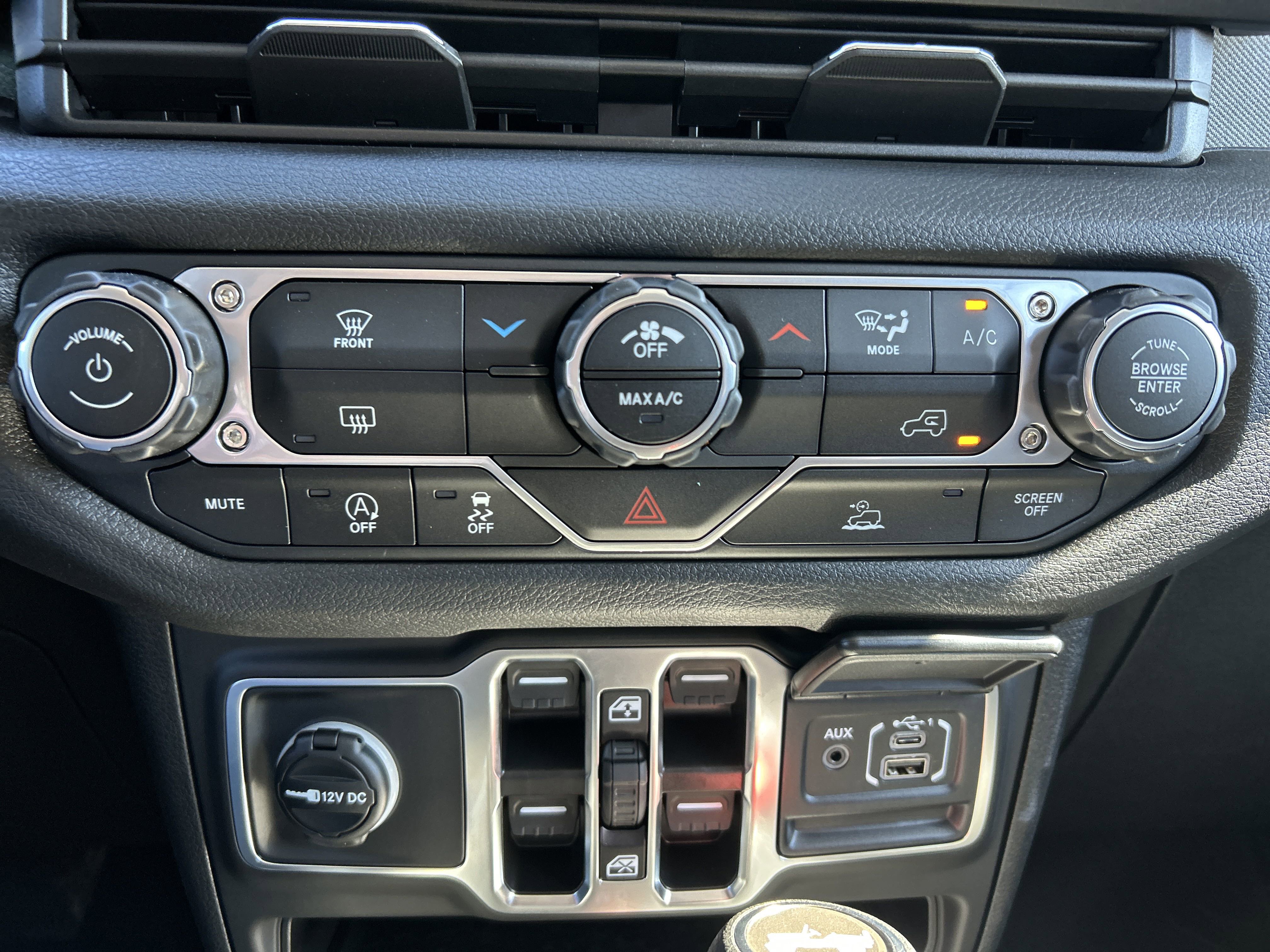 New 2026 Jeep Wrangler Sport image 36