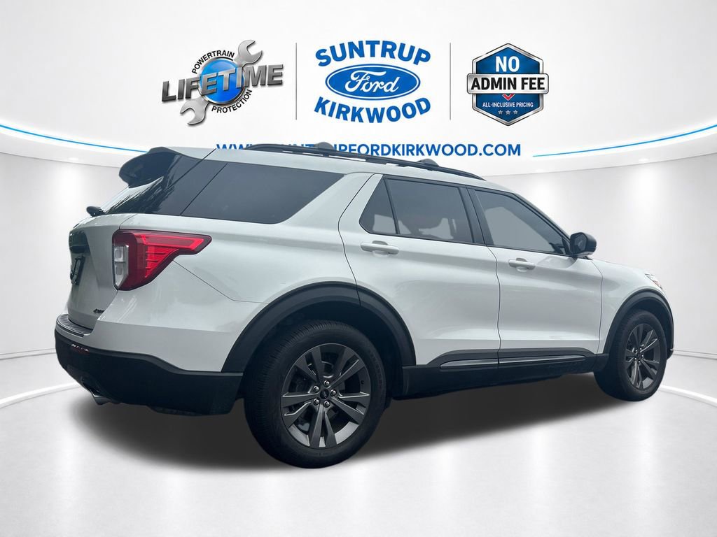 Used 2021 Ford Explorer XLT w/ Equipment Group 202A AWD/4WD image 6