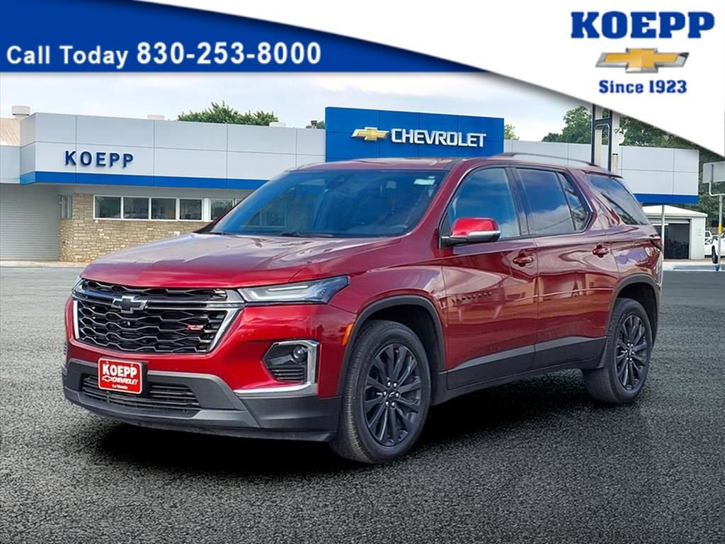 Certified 2023 Chevrolet Traverse RS image 1