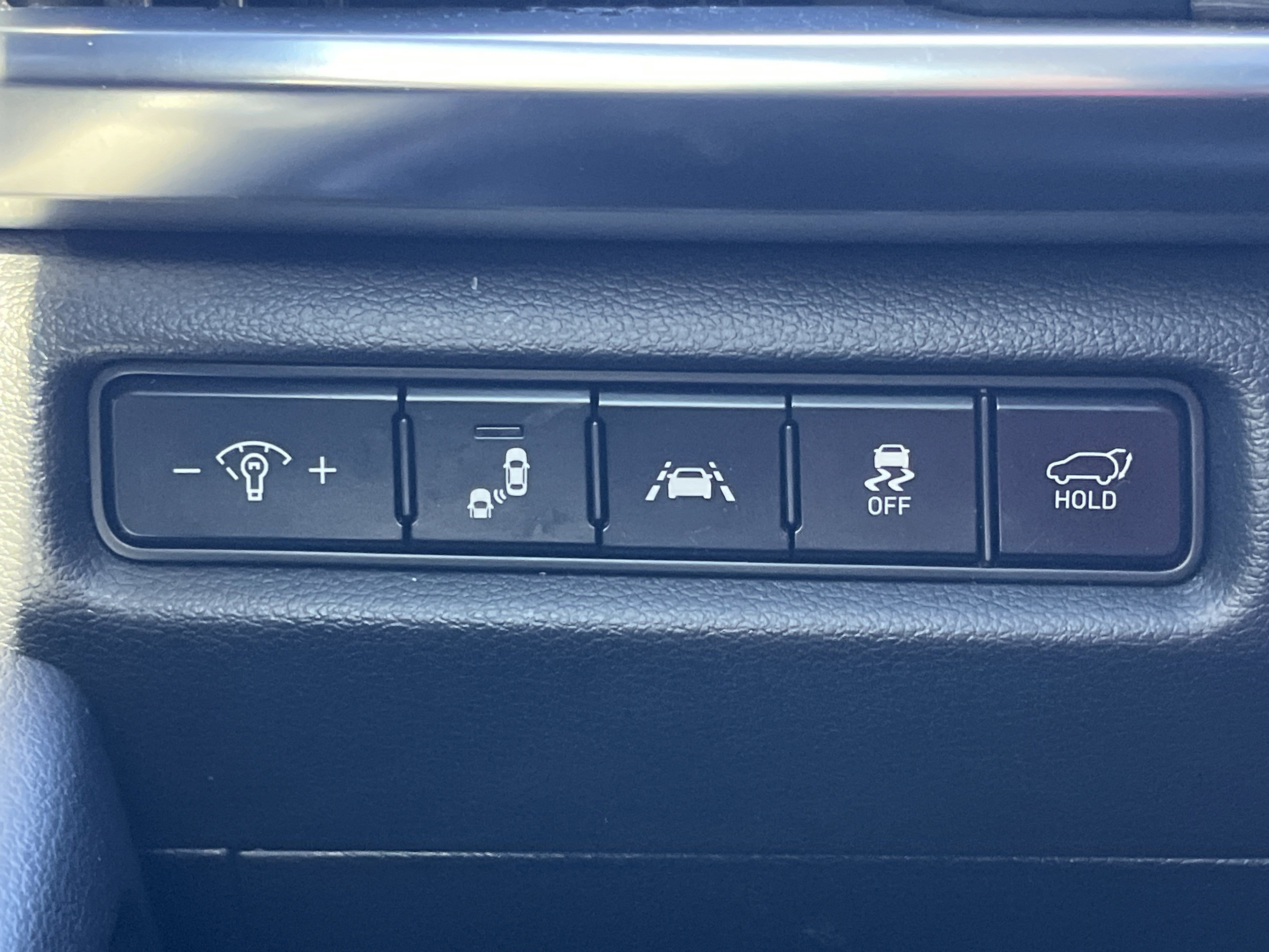 Used 2022 Kia Telluride EX w/ EX Premium Package image 17