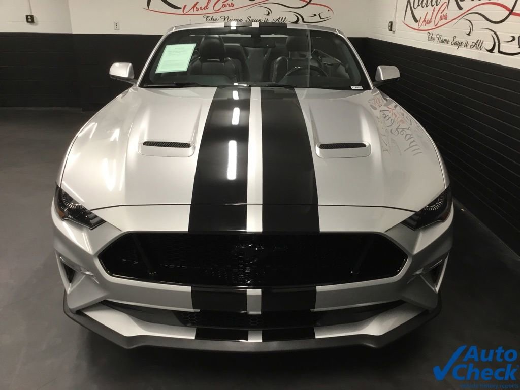 Used 2019 Ford Mustang GT Premium image 4