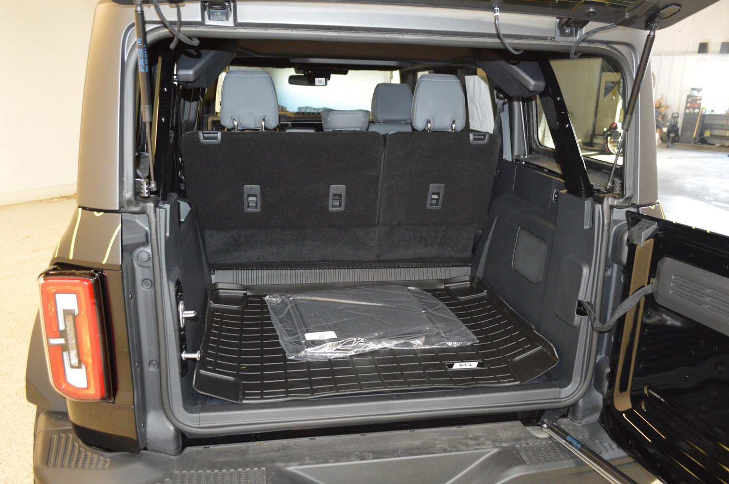 New 2025 Ford Bronco Badlands AWD/4WD image 13
