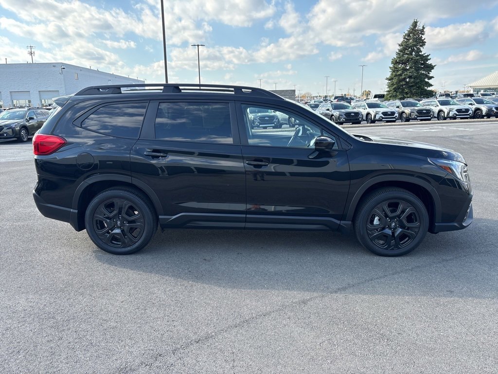 New 2025 Subaru Ascent Bronze Edition w/ Onyx Package image 2