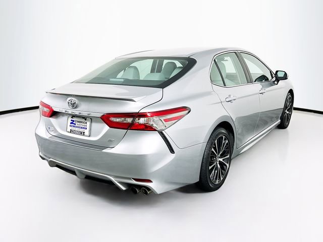 Used 2018 Toyota Camry SE image 6