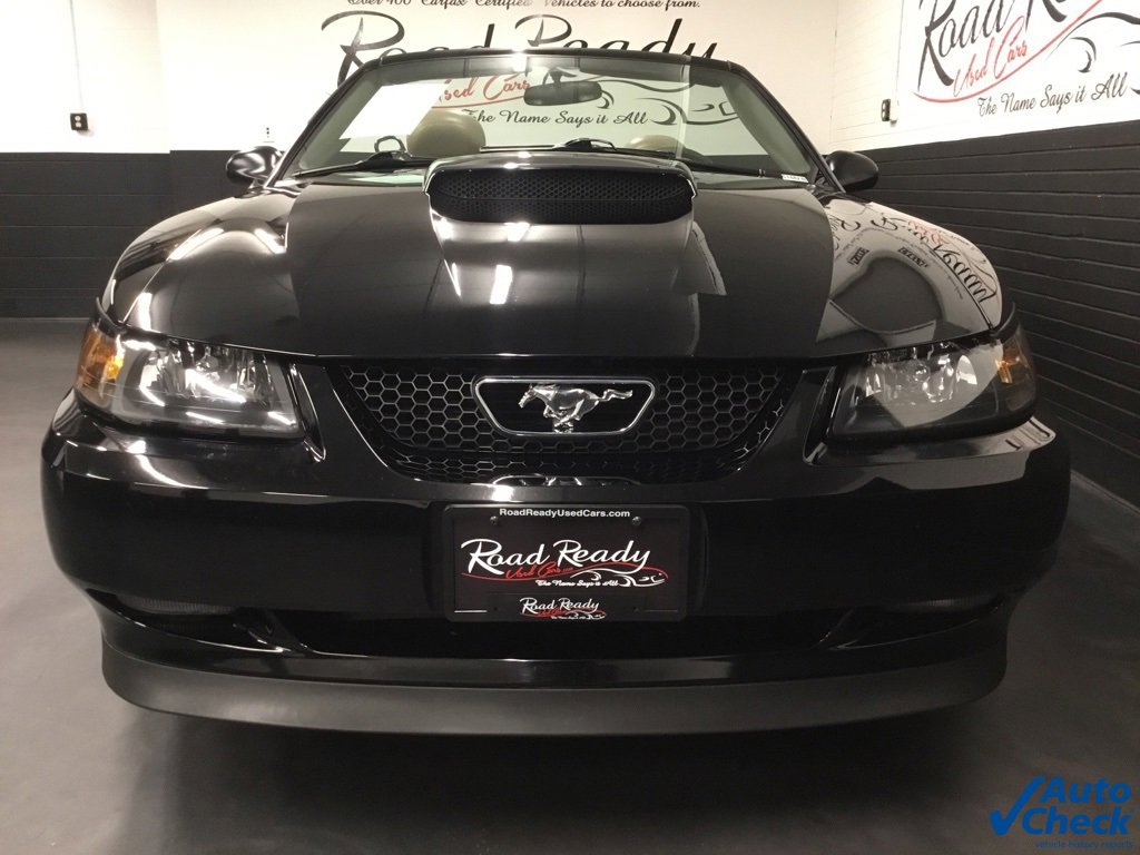 Used 2004 Ford Mustang GT image 4