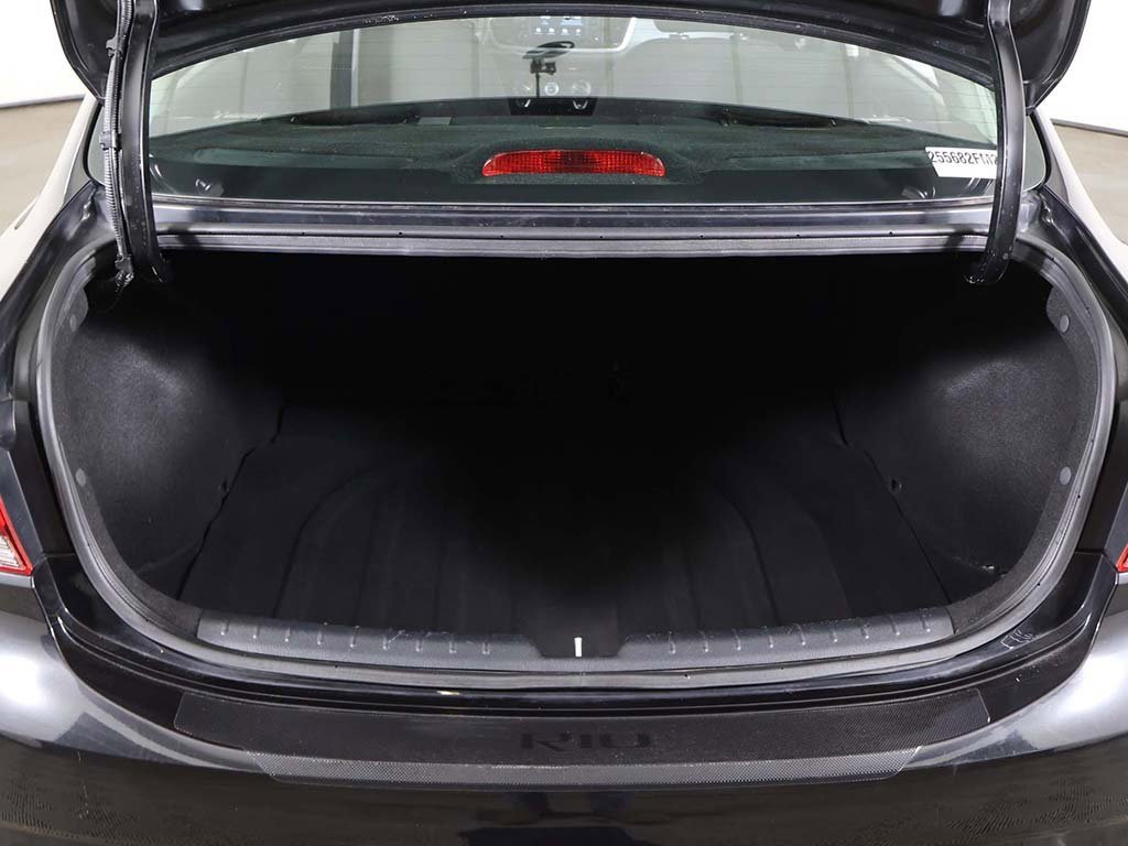 Used 2020 Kia Rio S image 16