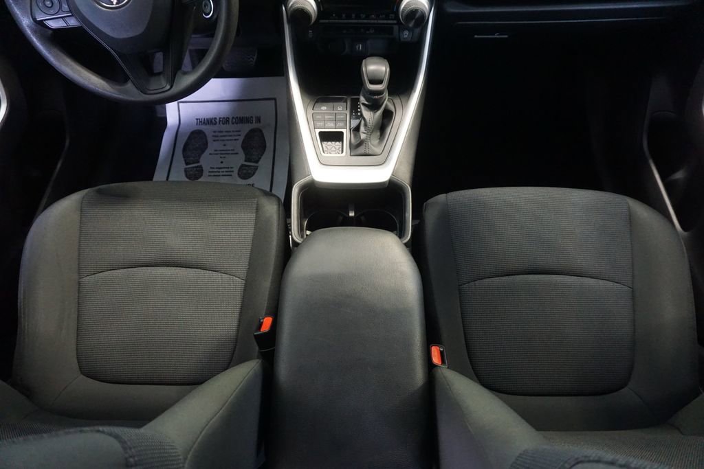 Used 2023 Toyota RAV4 LE AWD/4WD image 27