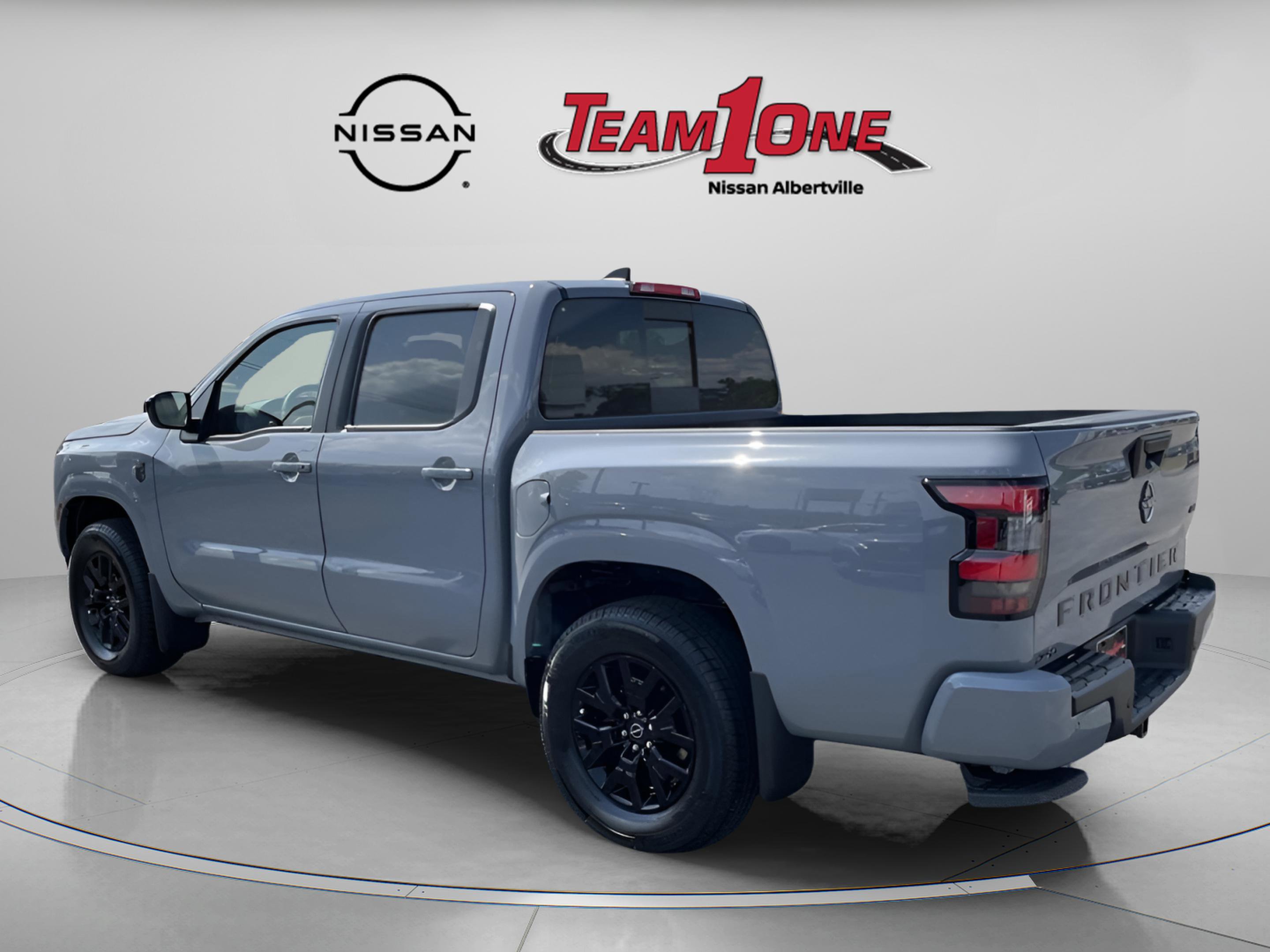 New 2026 Nissan Frontier SV image 4