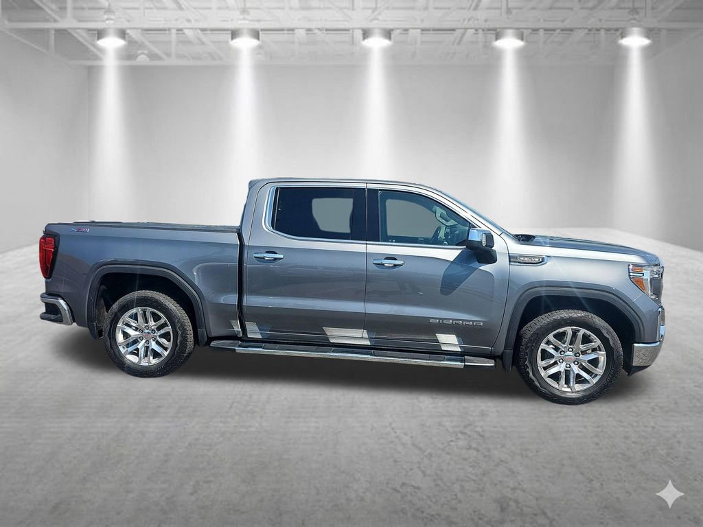 Used 2021 GMC Sierra 1500 SLT w/ SLT Premium Plus Package AWD/4WD image 17