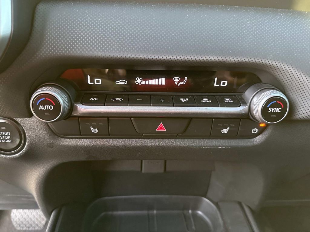 Certified 2025 MAZDA CX-50 AWD 2.5 S w/ Premium Package image 36
