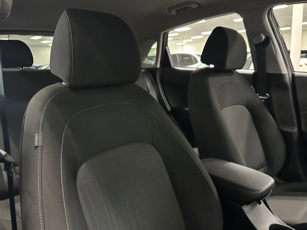 Used 2022 Hyundai Kona SEL w/ Cargo Package image 29