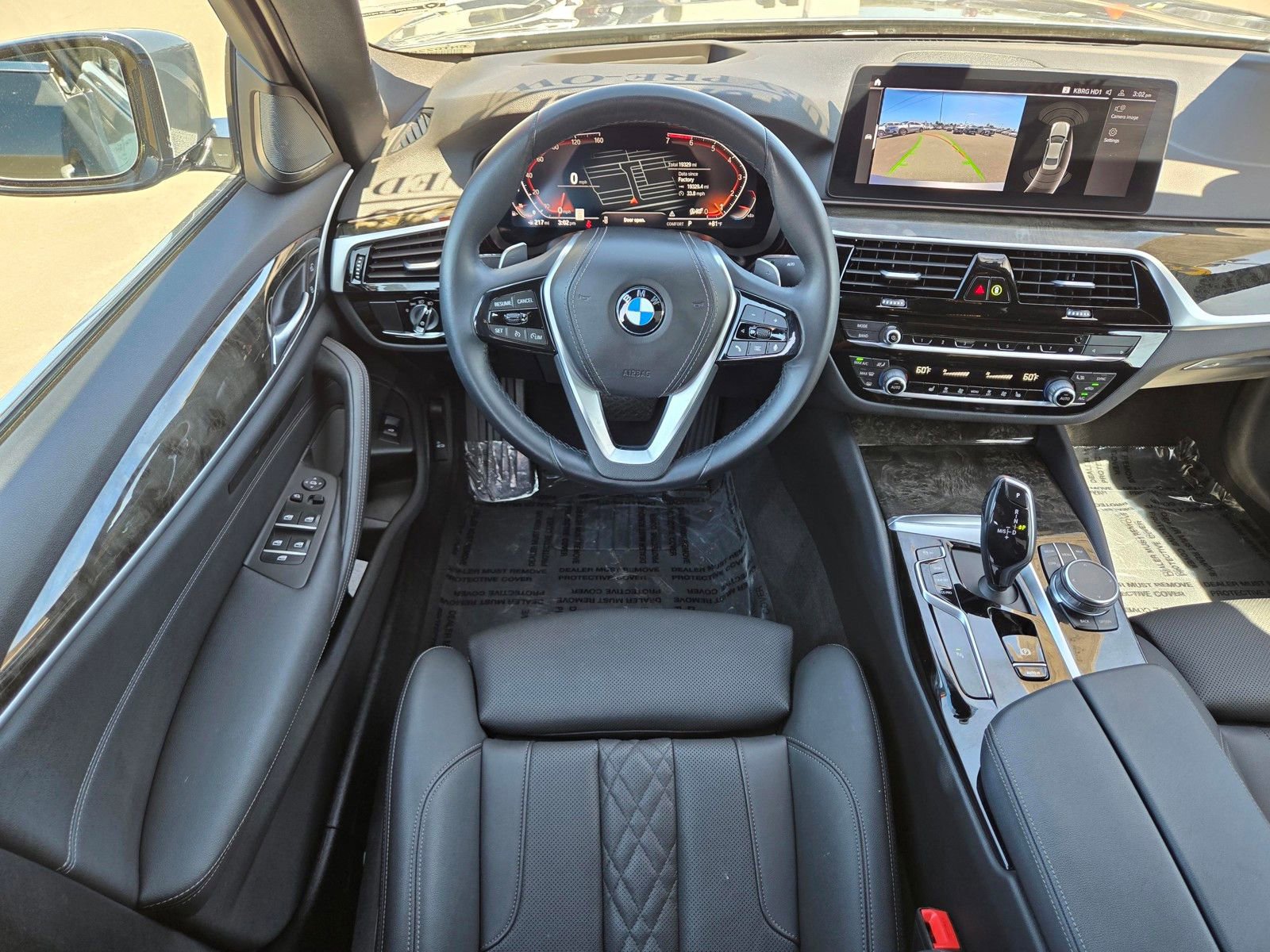 Used 2023 BMW 530i w/ Premium Package image 13