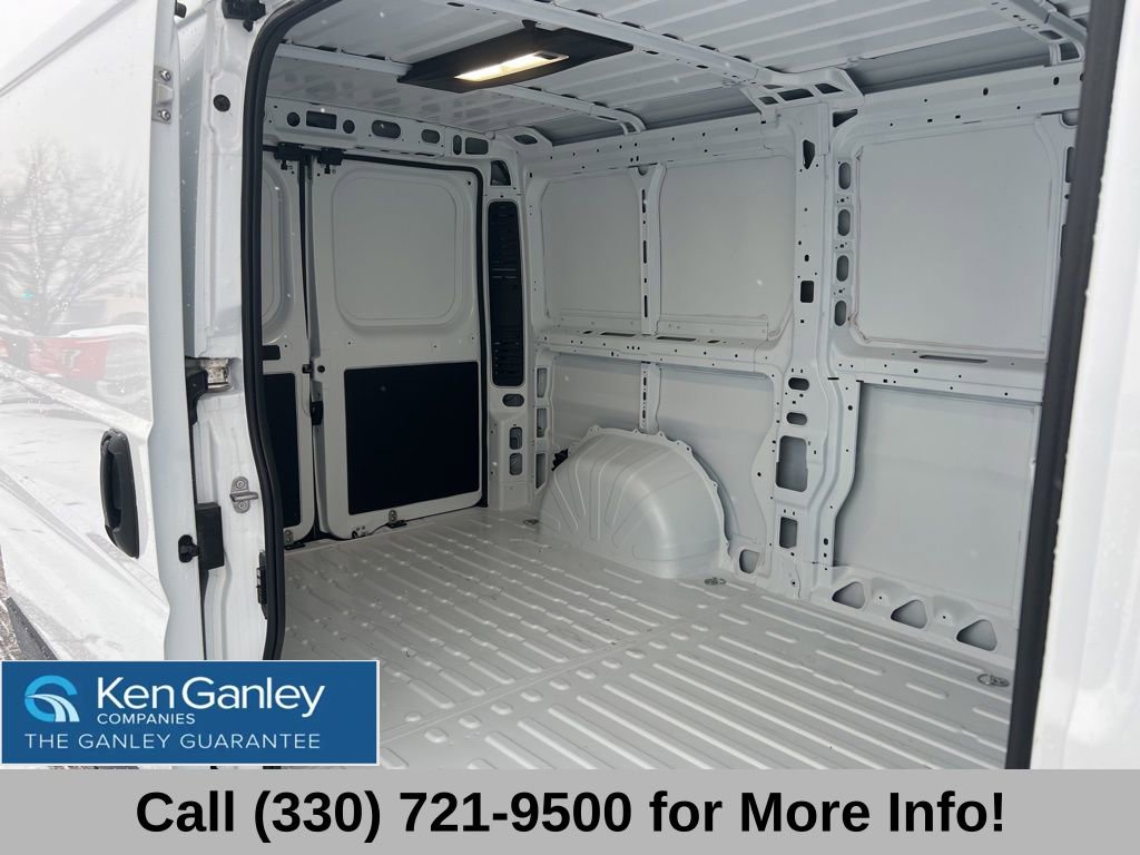 Used 2024 RAM ProMaster 3500 w/ Convenience Group image 48