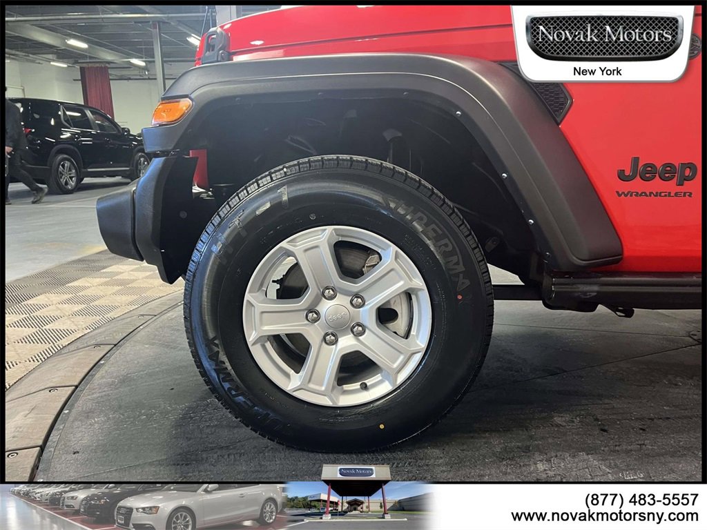 Used 2022 Jeep Wrangler Sport S image 10