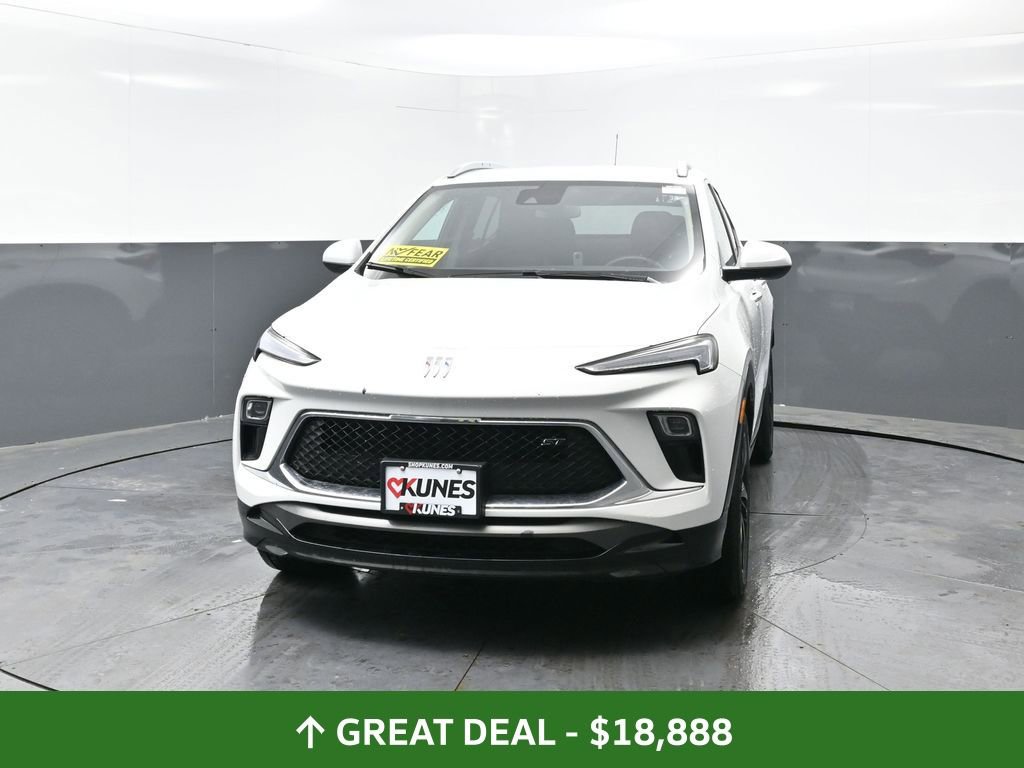 Used 2024 Buick Encore GX Sport Touring image 8