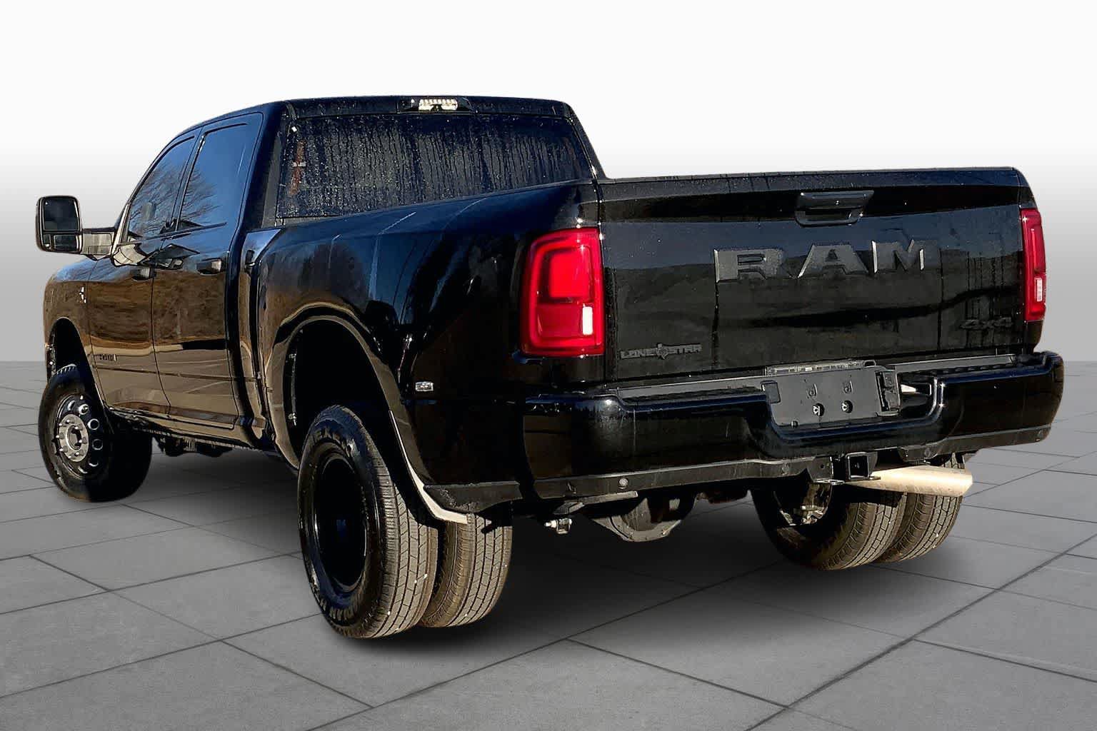 New 2026 RAM 3500 Lone Star AWD/4WD image 12