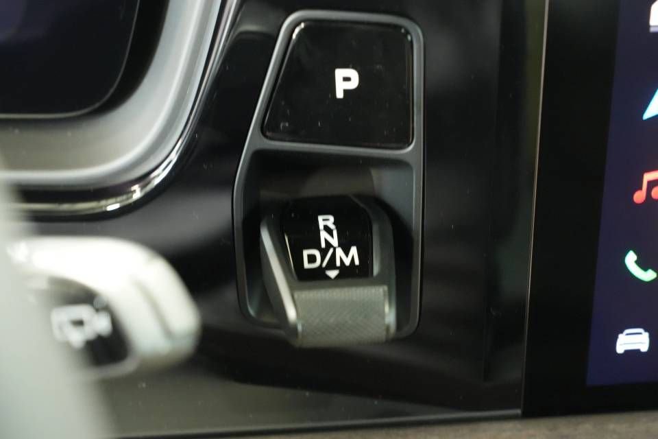 New 2026 Porsche Cayenne image 18