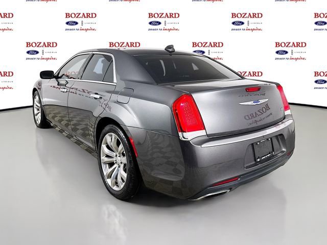 Used 2019 Chrysler 300 Limited image 6
