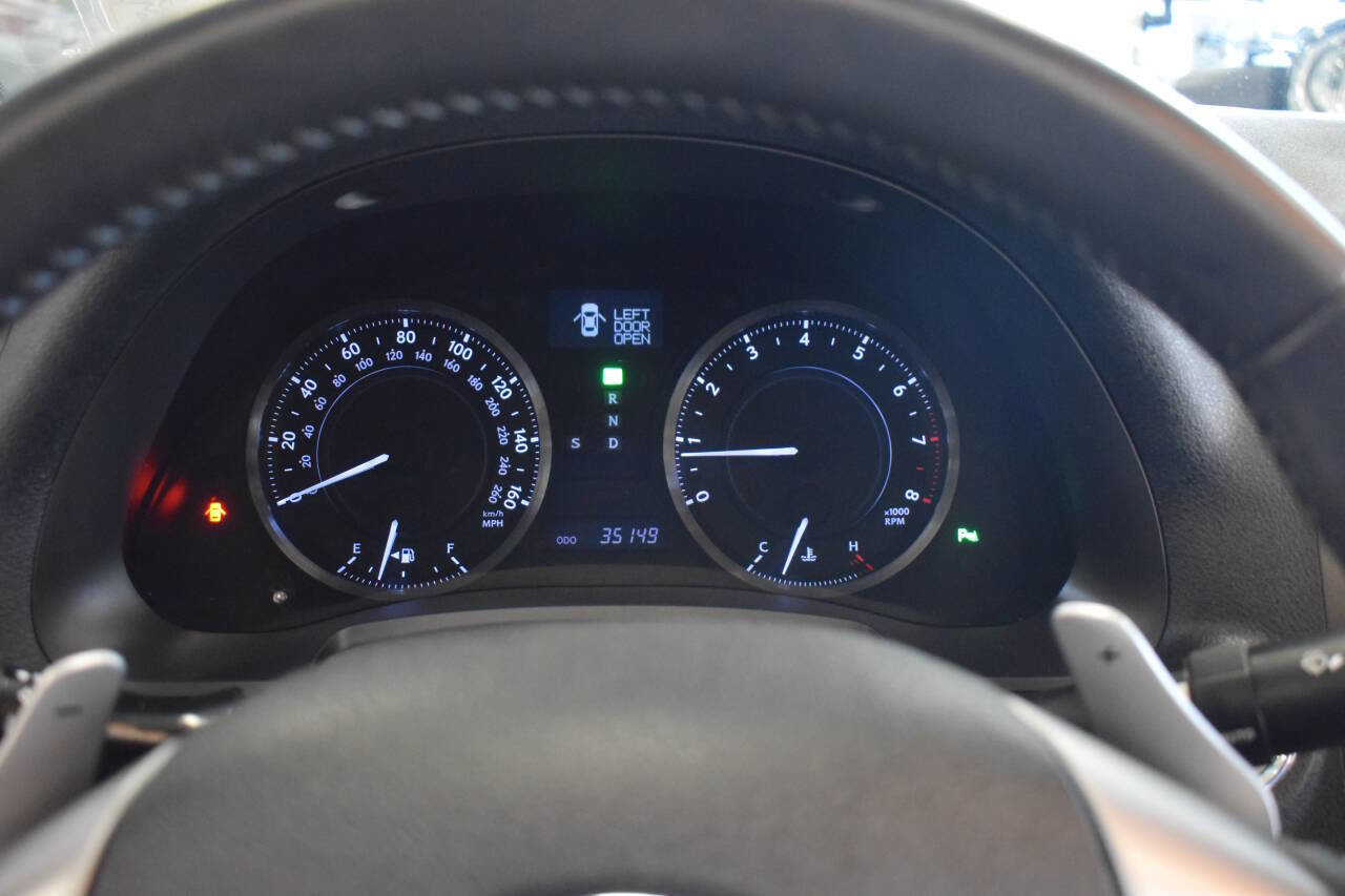 Used 2013 Lexus IS 350C Base 2dr Convertible w/ Luxury Pkg image 51