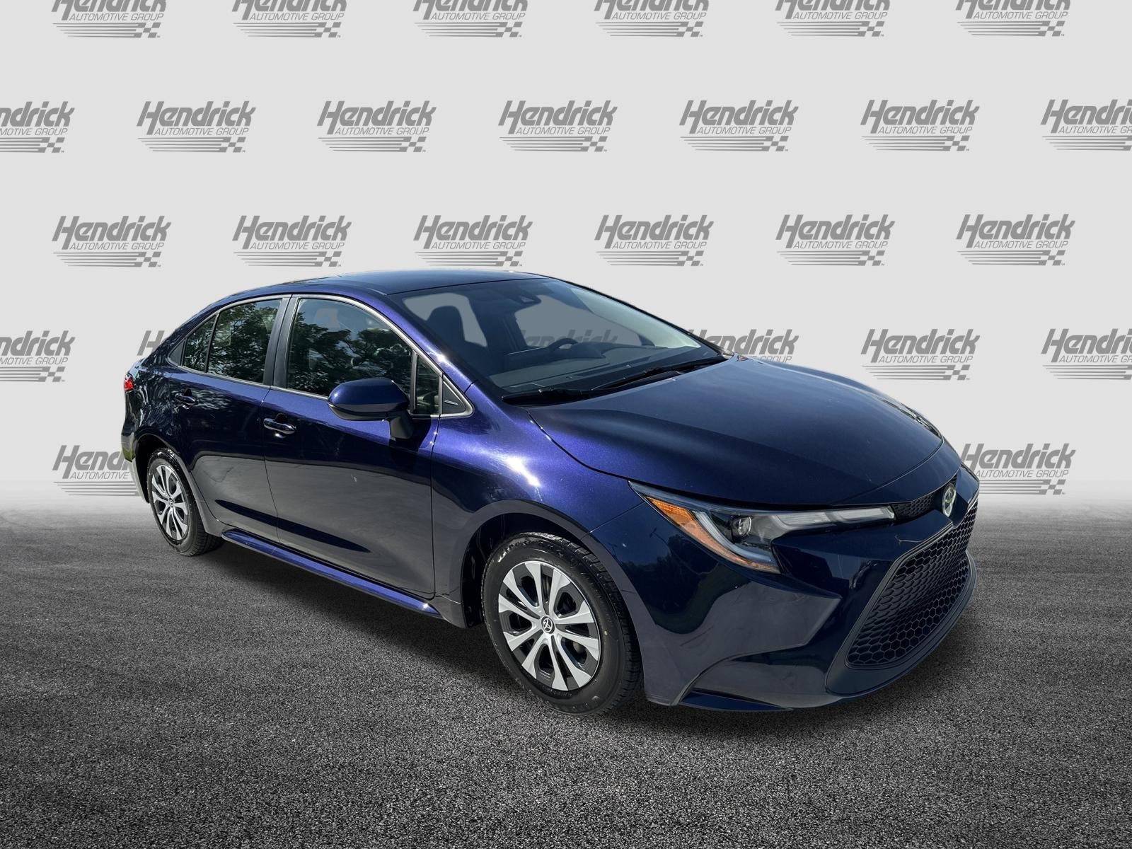 Certified 2022 Toyota Corolla LE FWD image 2