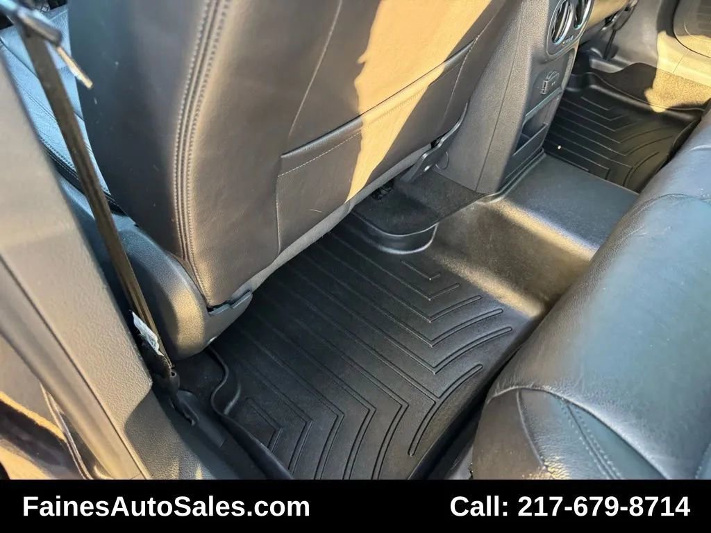 Used 2017 Volkswagen Tiguan SEL image 33