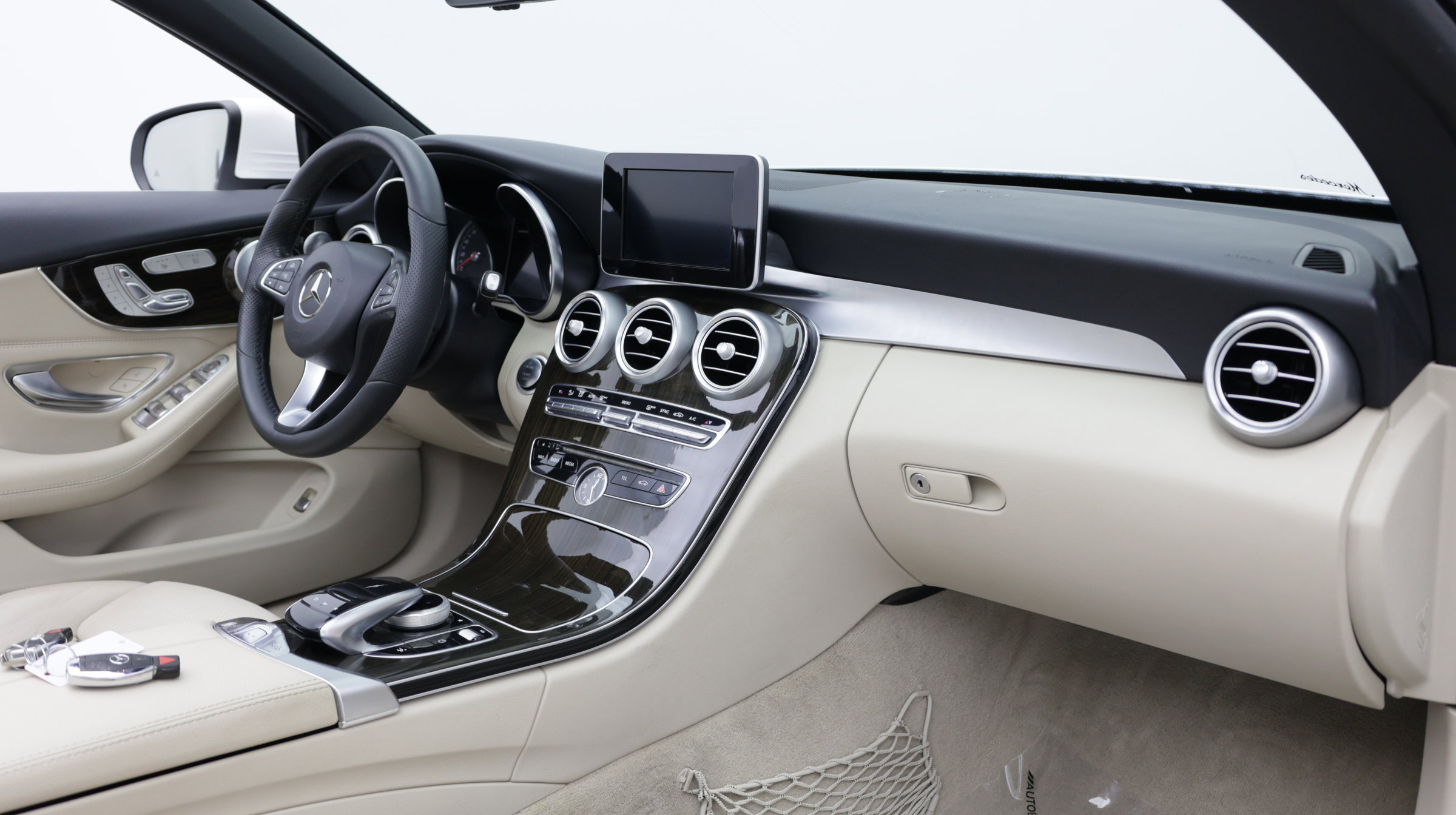 Used 2018 Mercedes-Benz C 300 4MATIC Cabriolet w/ Premium Package image 49