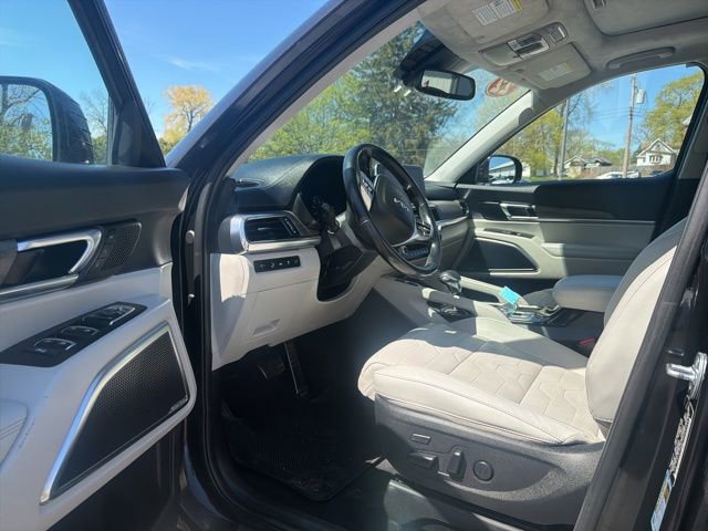 Certified 2022 Kia Telluride SX w/ SX Prestige Package AWD/4WD image 15