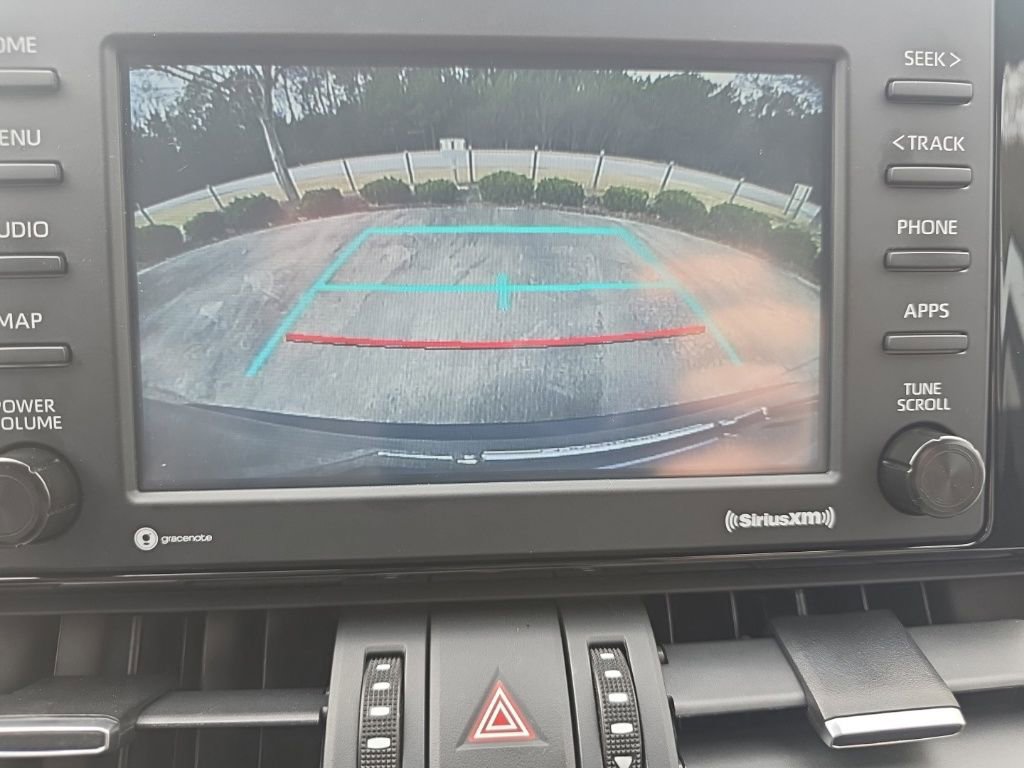 Used 2021 Toyota RAV4 XLE Premium image 32