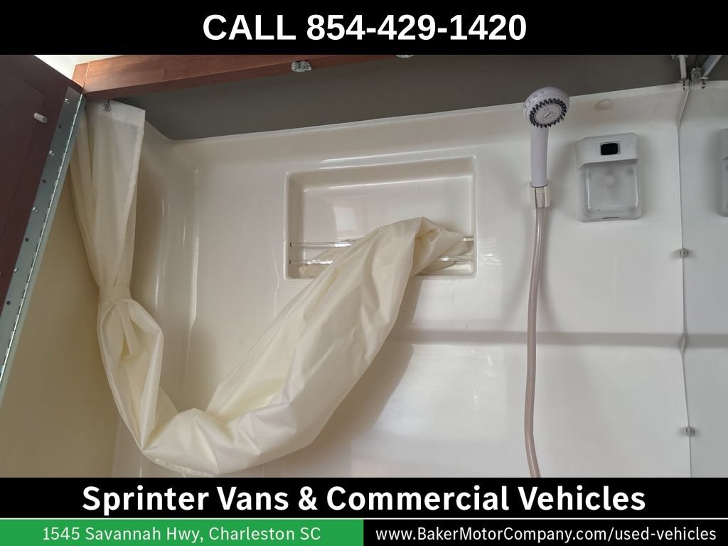 Used 2016 Mercedes-Benz Sprinter 3500 image 42