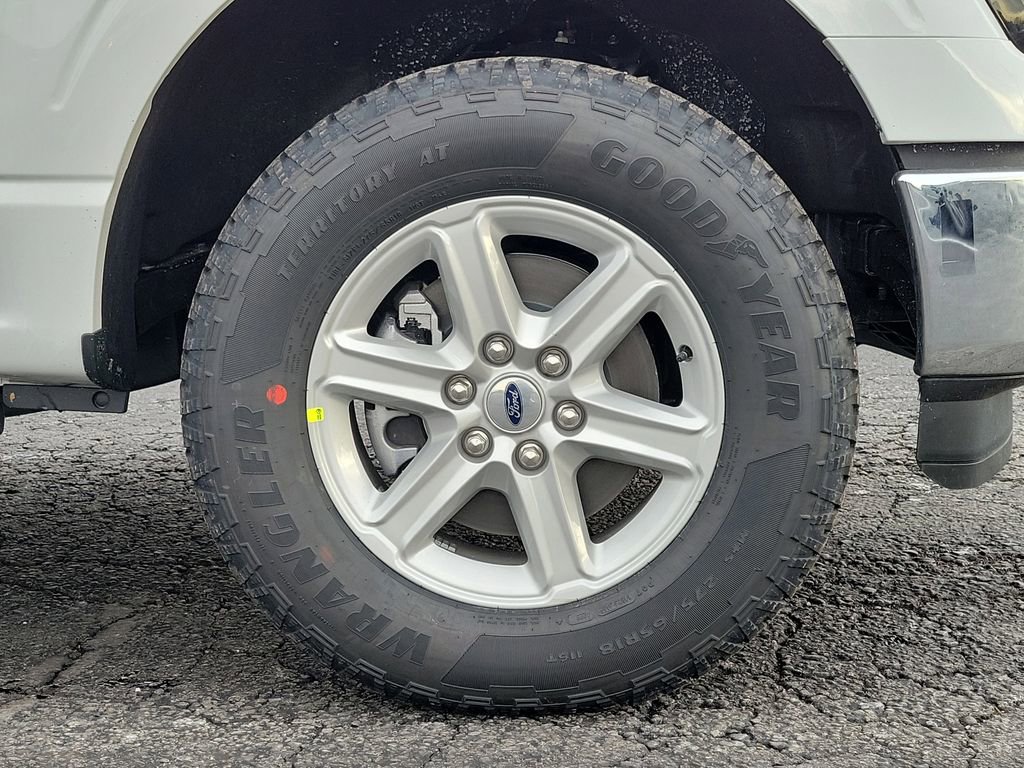 New 2026 Ford F150 XLT w/ Equipment Group 302A MID image 9