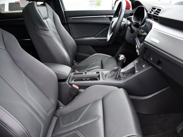 Used 2024 Audi Q3 2.0T Premium Plus AWD/4WD image 34