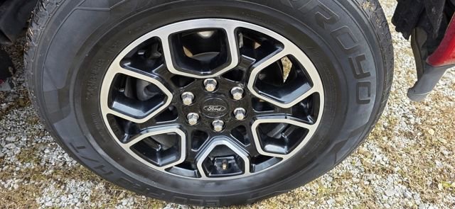 Used 2021 Ford F150 Lariat w/ Equipment Group 502A High image 11