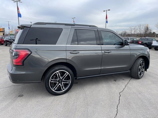 Used 2021 Ford Expedition Limited image 13