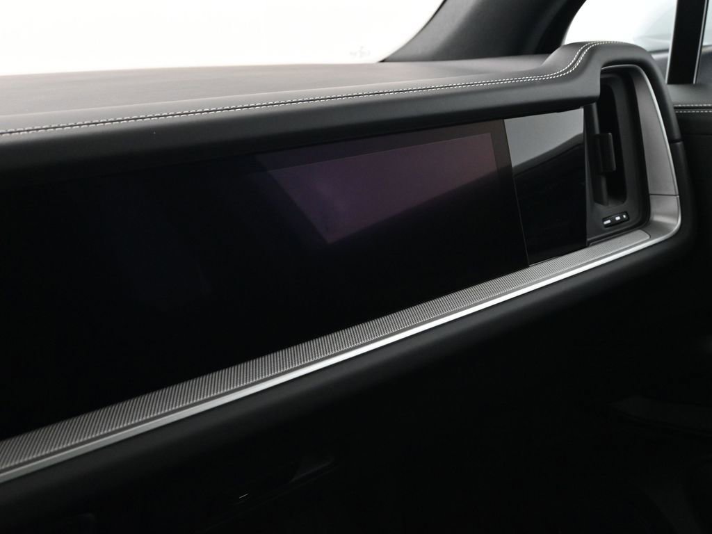 New 2026 Porsche Cayenne S image 22