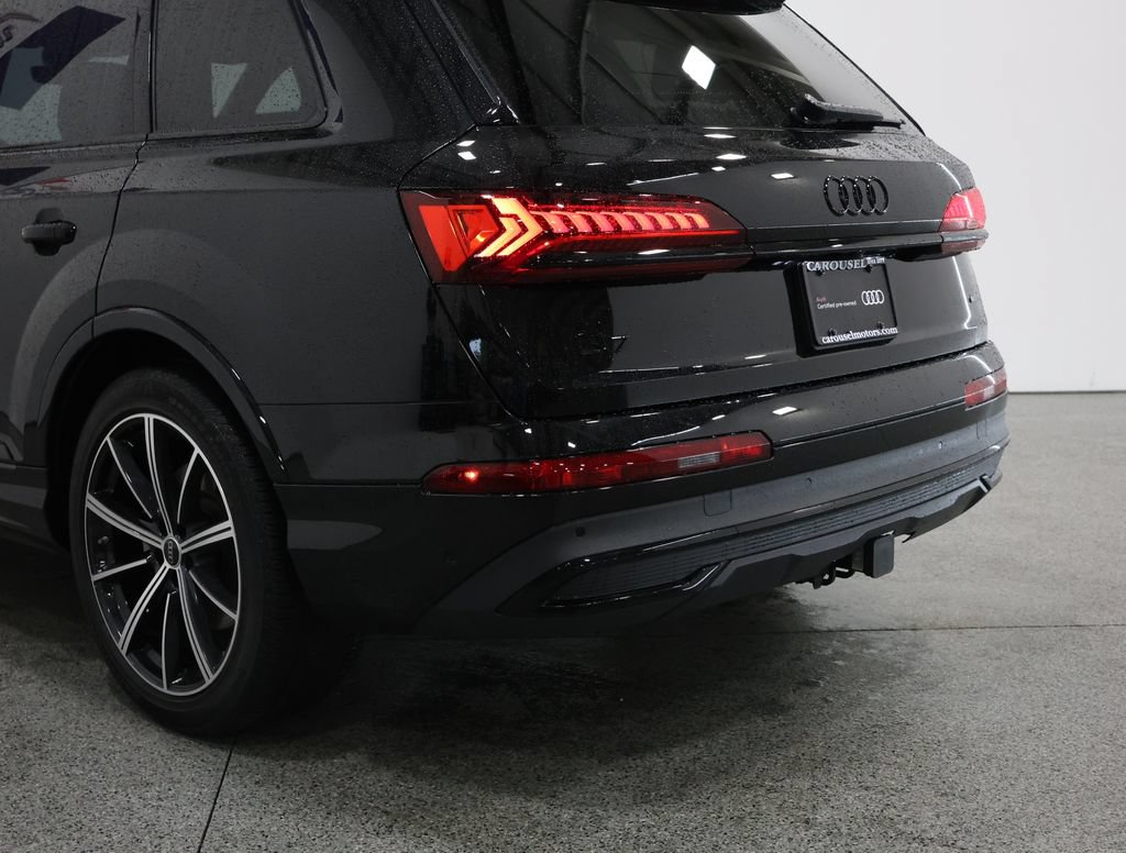 Certified 2024 Audi Q7 3.0T Prestige AWD/4WD image 10