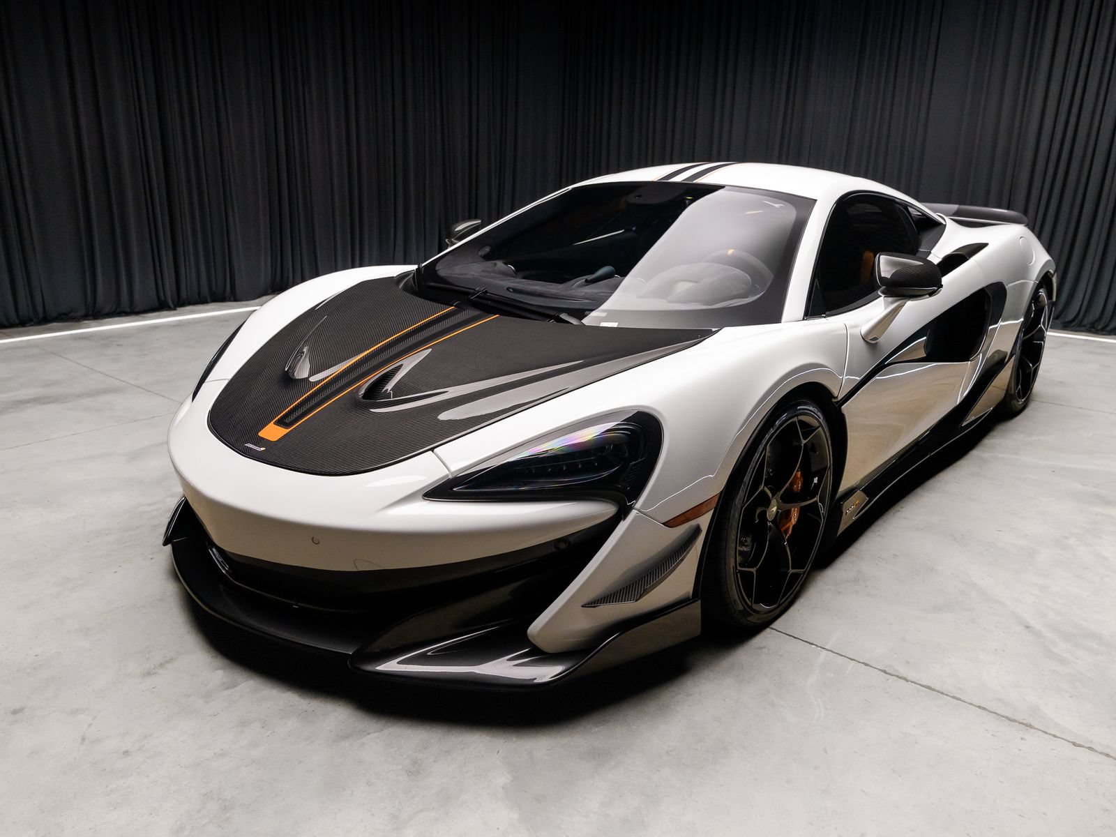 Used 2019 McLaren 600LT RWD image 12