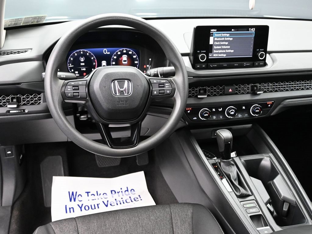 Used 2024 Honda Accord EX image 29