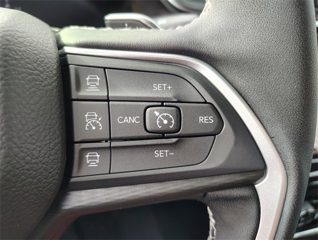 New 2025 Jeep Grand Cherokee L Altitude image 17