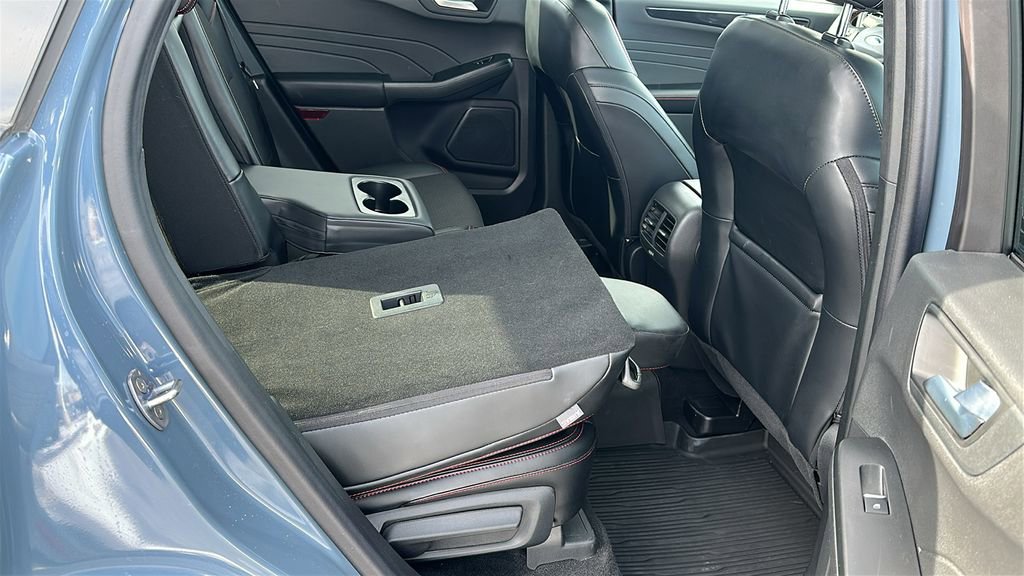 Used 2024 Ford Escape ST-Line w/ Tech Pack #1 image 30