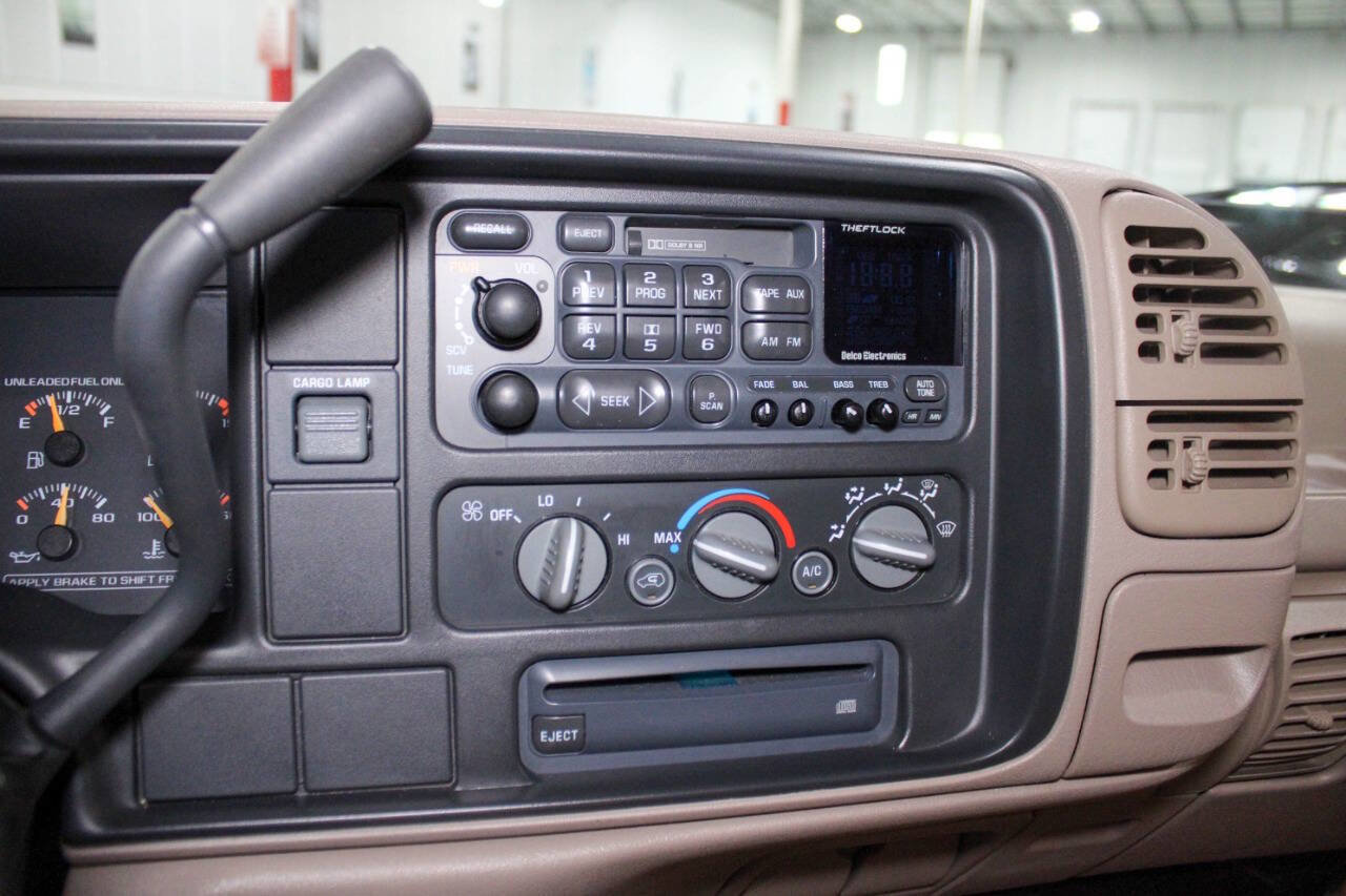 Used 1996 Chevrolet Silverado 2500 C2500 Cheyenne 2dr Extended Ca image 13