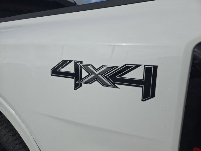 New 2025 Ford Ranger Lariat w/ Black Appearance Package AWD/4WD image 13