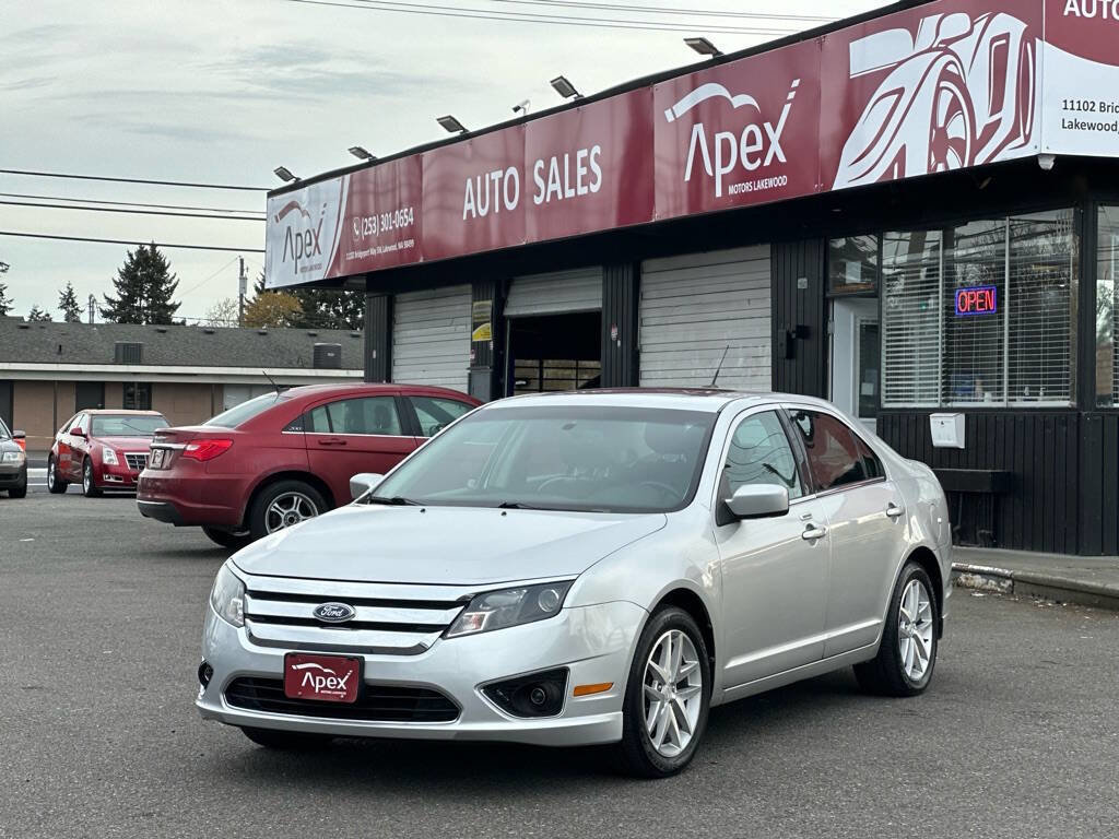 Used 2011 Ford Fusion SEL w/ Moons & Tunes Pkg FWD image 2