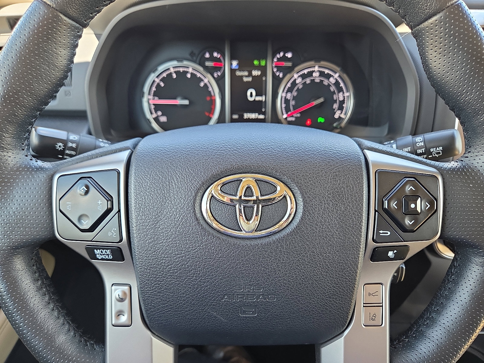 Used 2024 Toyota 4Runner Limited AWD/4WD image 24