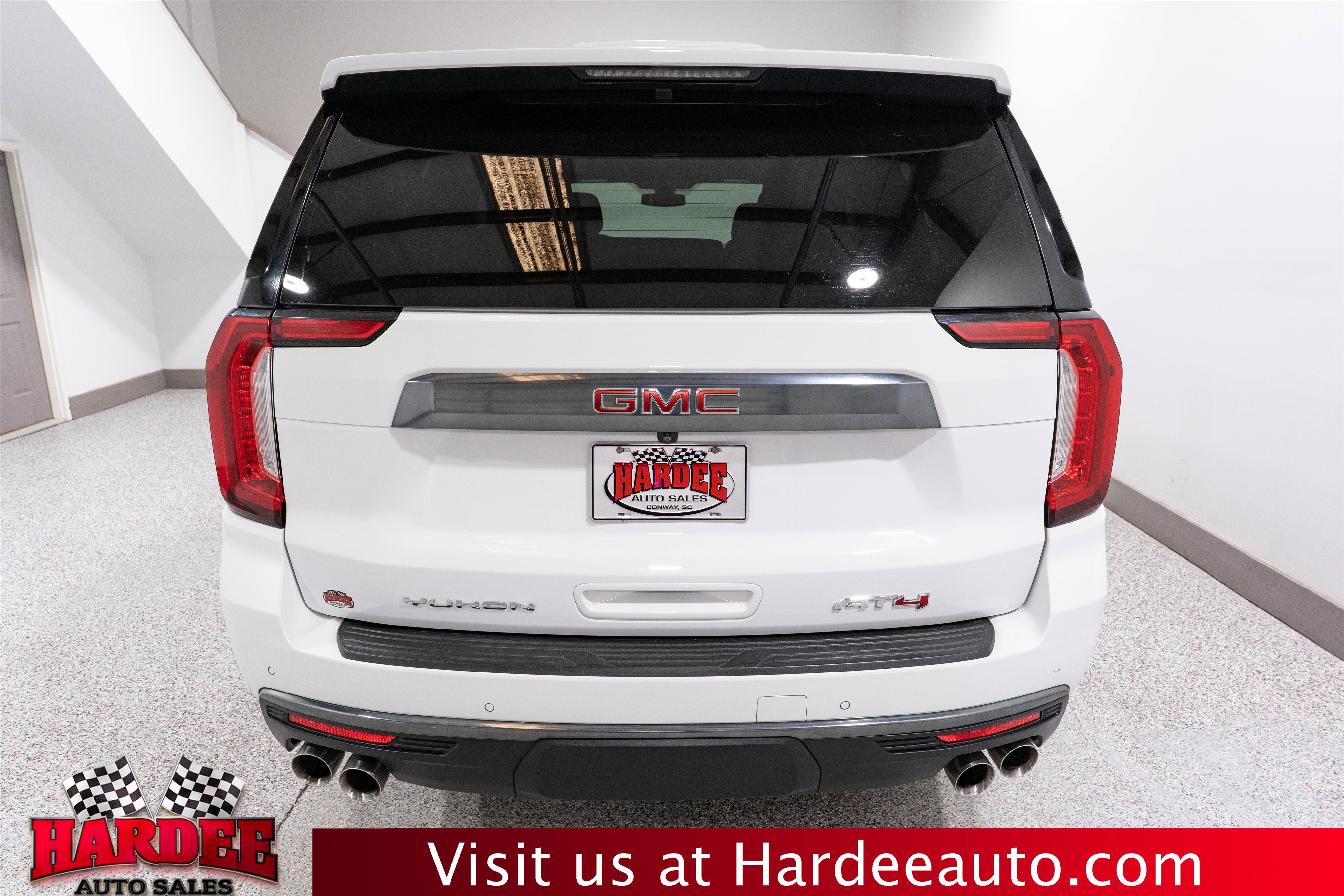 Used 2022 GMC Yukon XL AT4 w/ Max Trailering Package AWD/4WD image 4