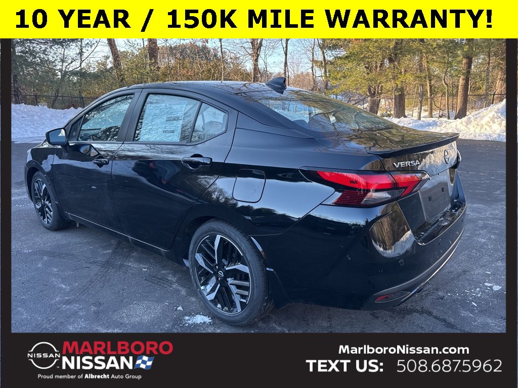 New 2025 Nissan Versa SR w/ Trunk Package image 5