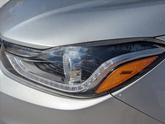 Used 2019 Chevrolet Trax LT w/ LT Convenience Package image 10