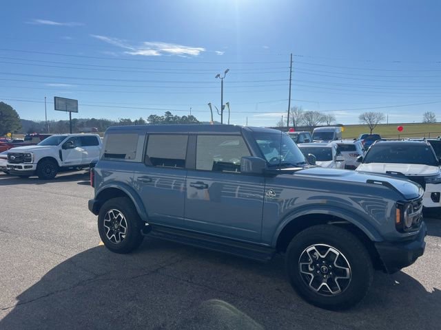 Used 2025 Ford Bronco Outer Banks image 8