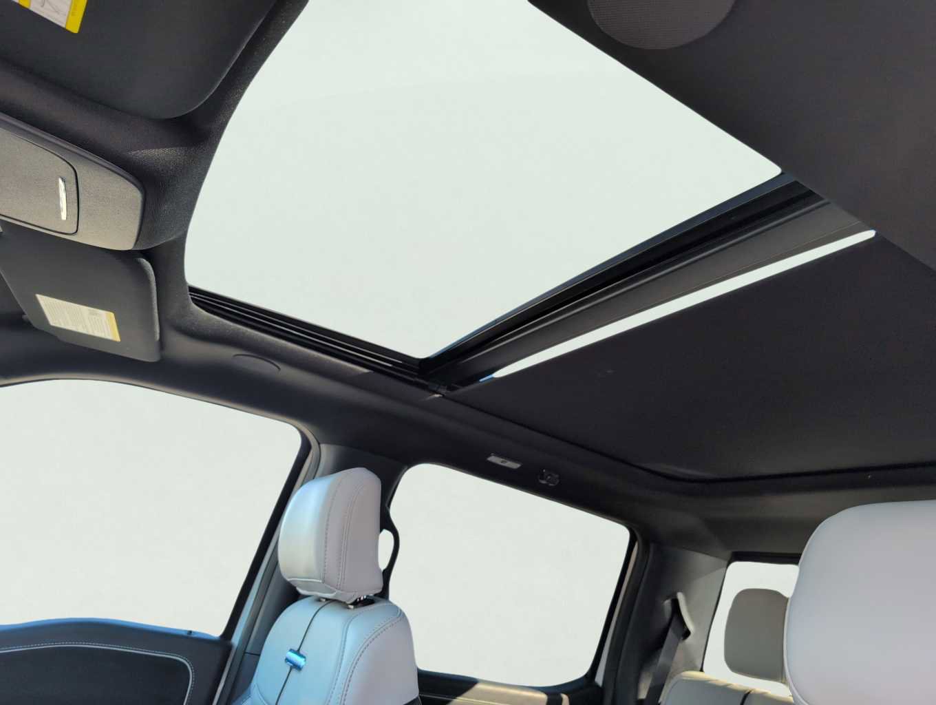 New 2025 Ford F150 Lightning Platinum image 9