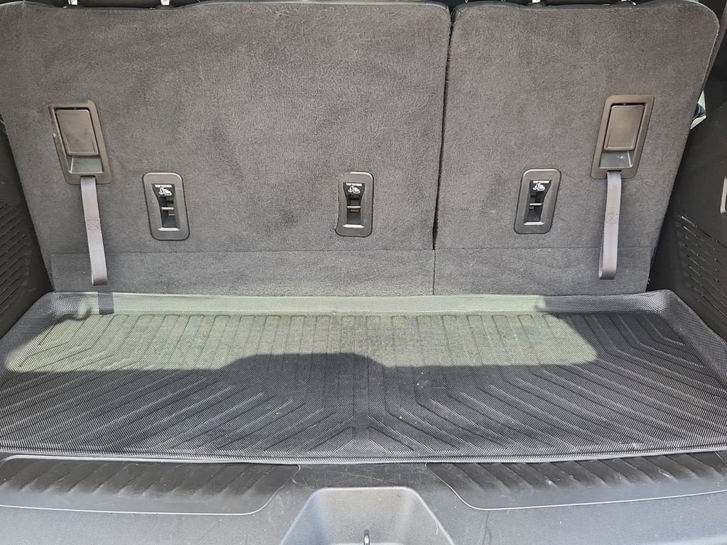 Used 2022 Chevrolet Tahoe LT AWD/4WD image 17