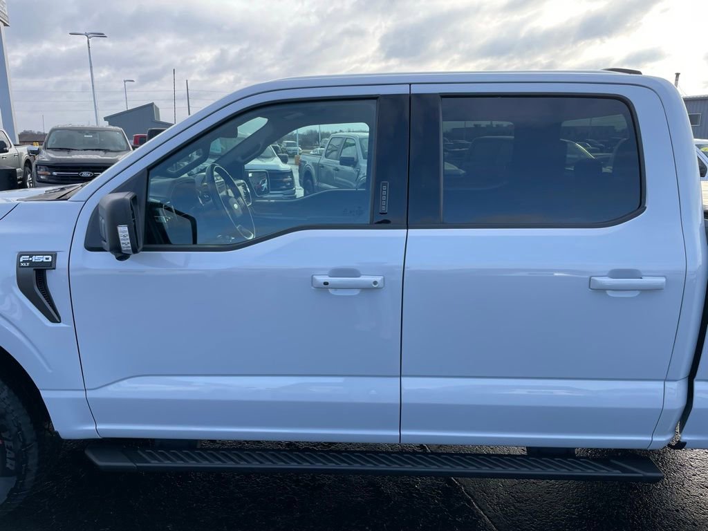 Used 2022 Ford F150 XLT w/ Equipment Group 302A High AWD/4WD image 28